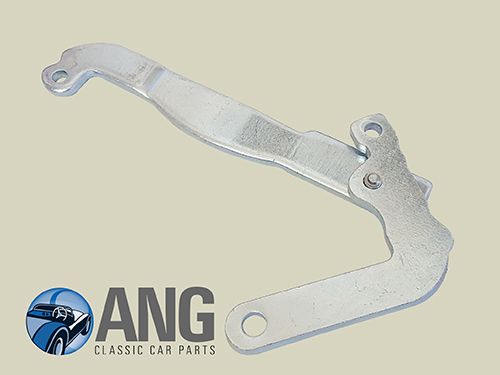 HANDBRAKE OPERATING LEVER (LEFT HAND REAR) ; SE6A, SE6B, SE8 '76>