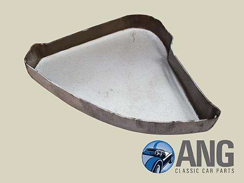 SILL END CAP (RIGHT HAND FRONT) ; TR5, TR250