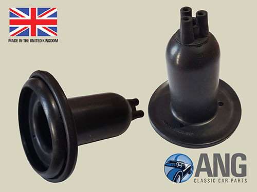 FRONT OR REAR LAMP RUBBER BOOTS (PAIR) ; AUSTIN A35 SALOON & VAN