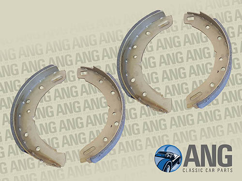 REAR BRAKE SHOE SET (4) ; TR6