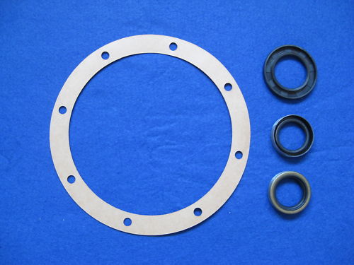 DIFFERENTIAL OIL SEALS & GASKET KIT ; SPITFIRE I-III '62-'70